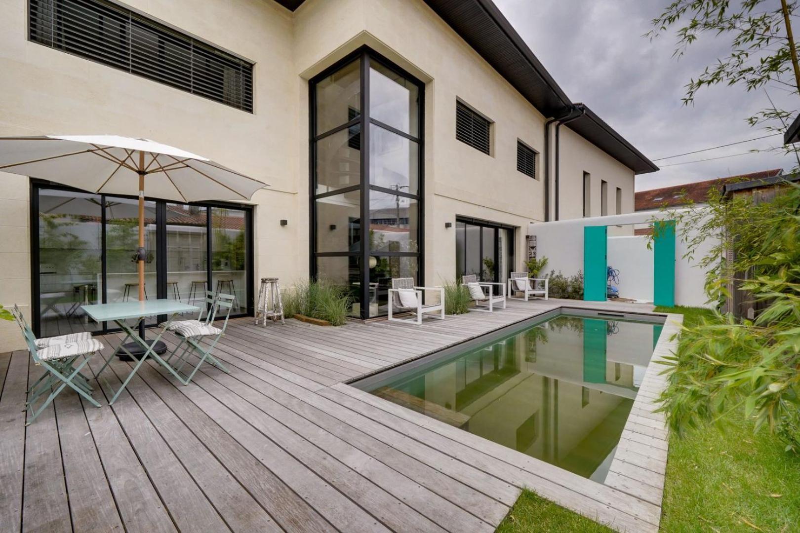 Spacious Bordeaux Family Home With Swimming Pool Buitenkant foto
