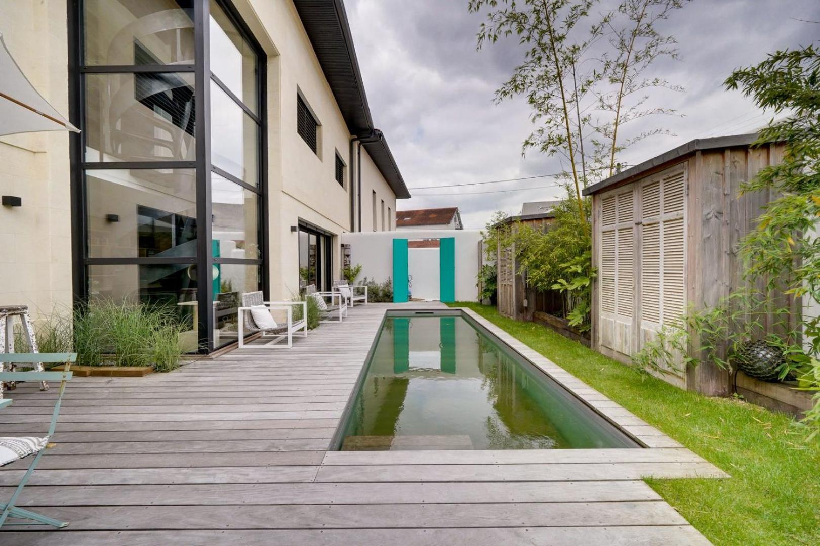 Spacious Bordeaux Family Home With Swimming Pool Buitenkant foto